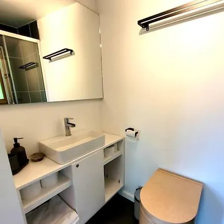 Modernes Tiny House In Historischem Ambiente *